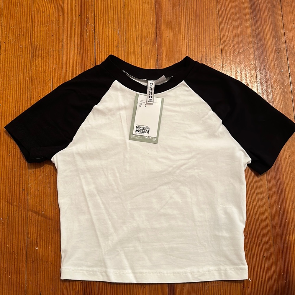 Women’s crop top size s